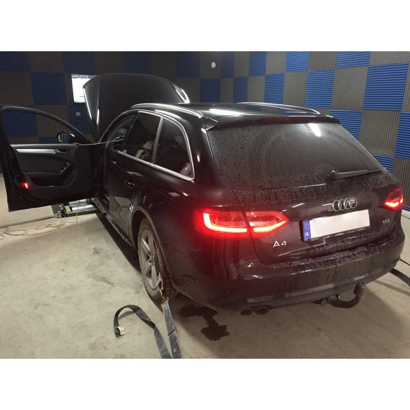 Audi A4 2.0 TDI 163HK 2012