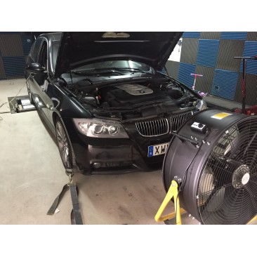 BMW 330d 231HK 2006