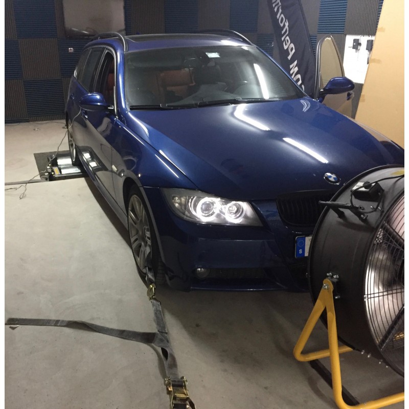 BMW 325d 197hk 2007