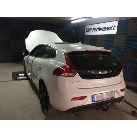 Volvo V40 D4 190HK 2015