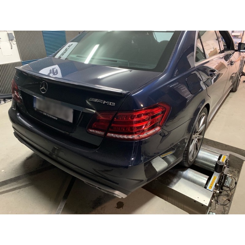 Mercedes-Benz E63 AMG 557hk 2014