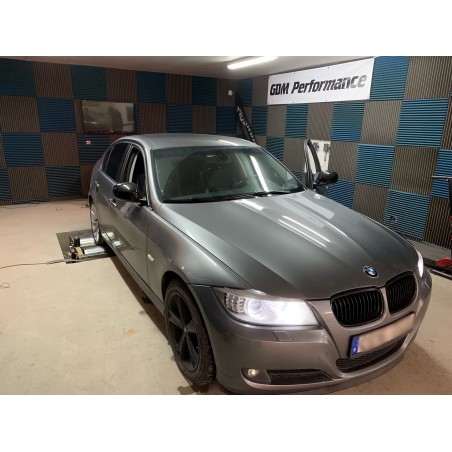 BMW 320d 184HK 2011