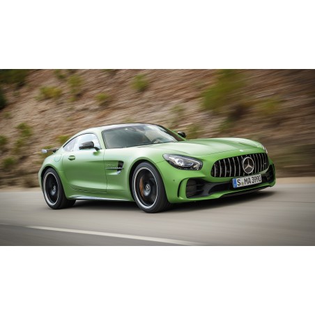 Mercedes-AMG GT R 585hk 2017-